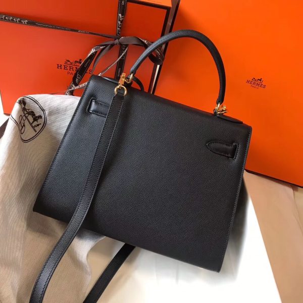 Kelly 25cm Hermes là một trong những tác phẩm kinh điển