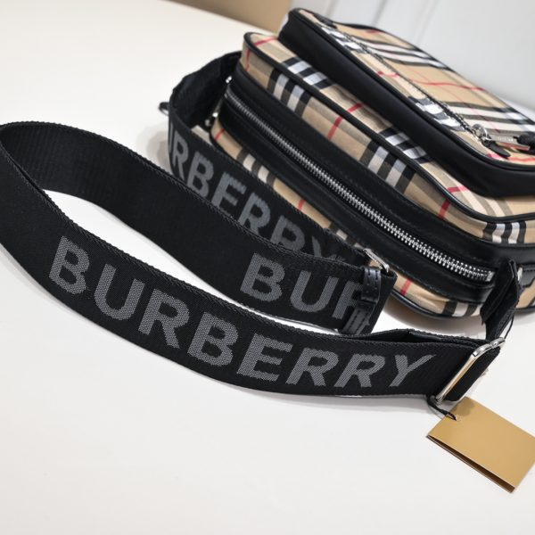 Túi máy ảnh người đàn ông Burberry Vintage