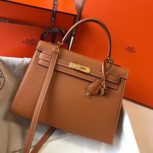 Kelly 25cm Hermes là một trong những tác phẩm kinh điển