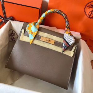 Kelly 25cm Hermes là một trong những tác phẩm kinh điển