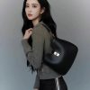 CELINE: Túi da đen có thể mang theo vai và xích