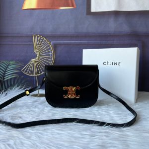 CELINE: Vách ngăn kim loại vàng bên trong