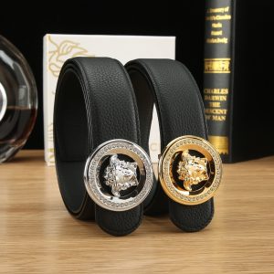 Cái nút thép không gỉ cao cấp Versace, rộng 3.8cm, được trang bị da bò hai mặt nhập khẩu từ Ý