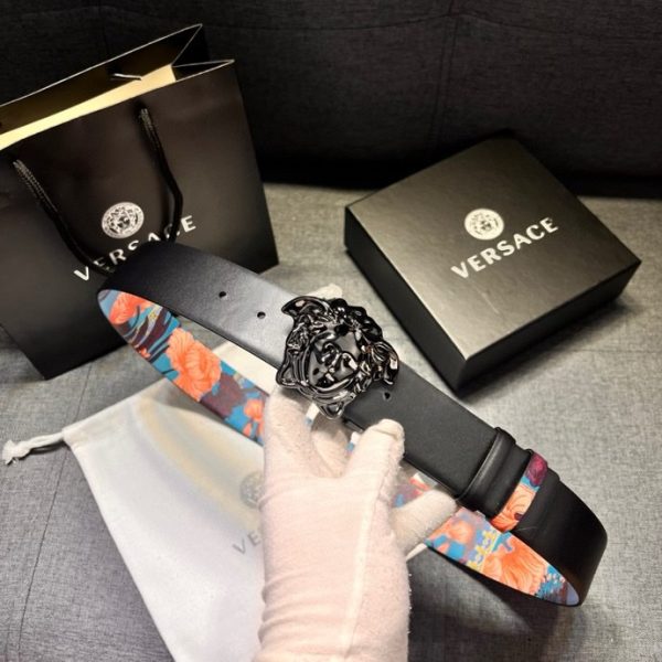Versace Chiều rộng 4.0cm, dây lưng hai mặt này có hai cách đeo