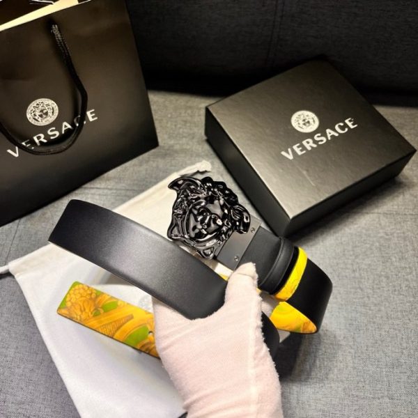 Versace Chiều rộng 4.0cm, dây lưng hai mặt này có hai cách đeo