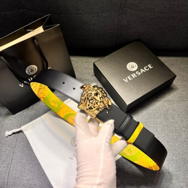 Versace Chiều rộng 4.0cm, dây lưng hai mặt này có hai cách đeo