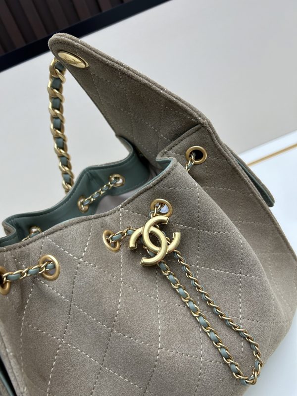 Chanel 25C Hippie, da bò Hobo