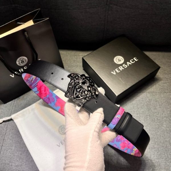 Versace Chiều rộng 4.0cm, dây lưng hai mặt này có hai cách đeo