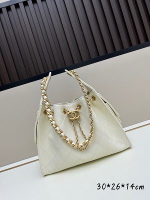 Chanel 25C Hippie, da bò Hobo