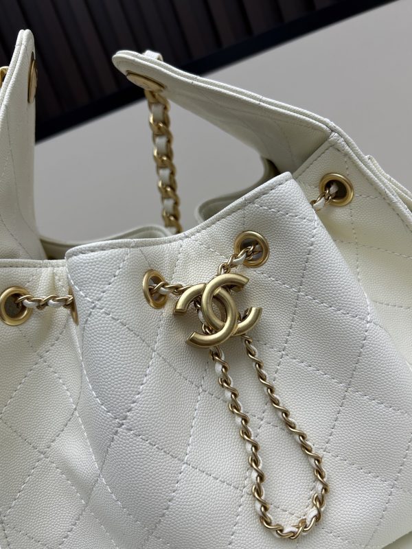 Chanel 25C Hippie, da bò Hobo