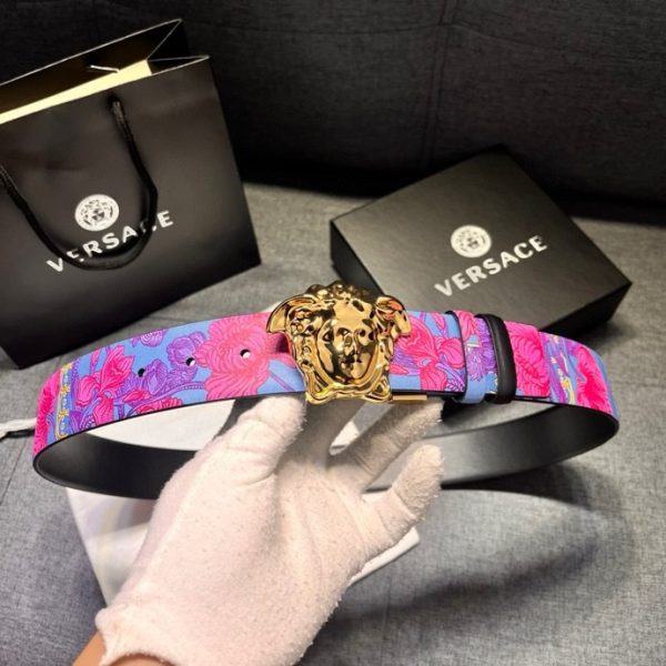 Versace Chiều rộng 4.0cm, dây lưng hai mặt này có hai cách đeo