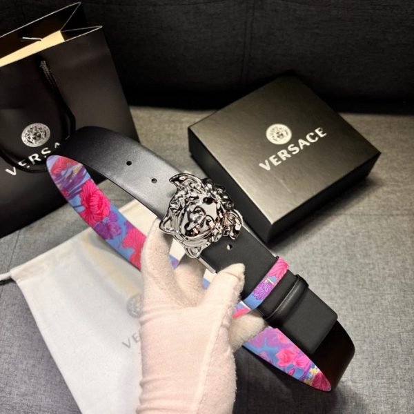 Versace Chiều rộng 4.0cm, dây lưng hai mặt này có hai cách đeo