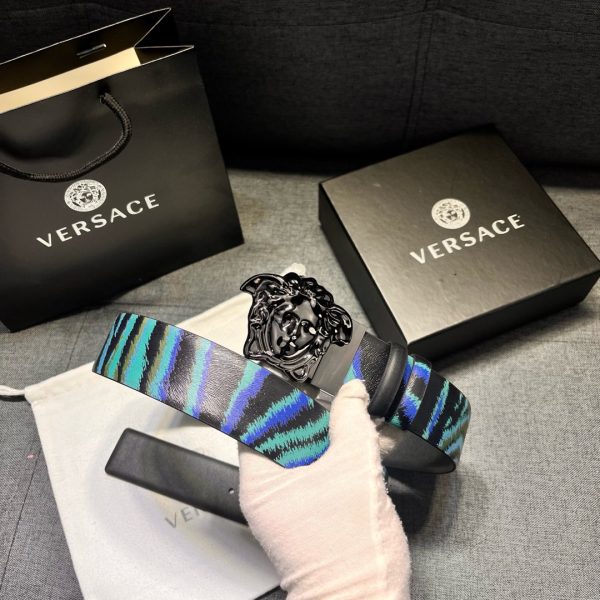 Versace Chiều rộng 4.0cm, dây lưng hai mặt này có hai cách đeo