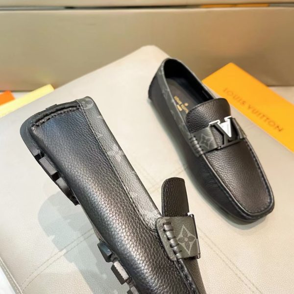 Louis Vuitton, đậu, giày, vải thiều, trong một con bò đen