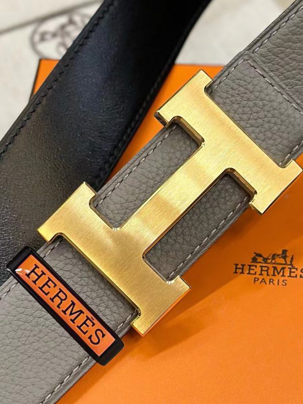 Hermès chiều rộng 3.8cm nhập khẩu bản gốc hai mặt da vải thiều mang theo