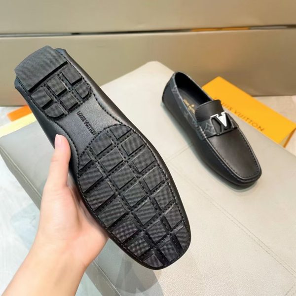 Louis Vuitton, đậu, giày, vải thiều, trong một con bò đen