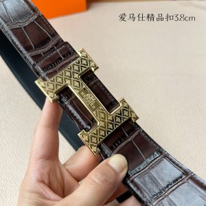 Hermès chiều rộng 3.8cm nhập khẩu bản gốc hai mặt da vải thiều mang theo