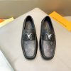 Louis Vuitton, đậu, giày, vải thiều, trong một con bò đen