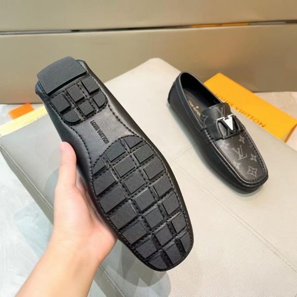 Louis Vuitton, đậu, giày, vải thiều, trong một con bò đen