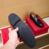 Ferragamo, giày thời trang, sáp, nước bò nhuộm