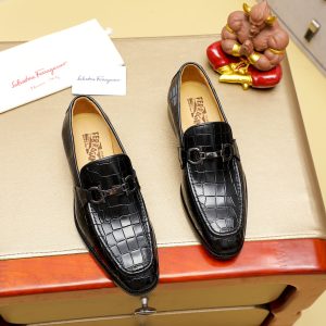 Ferragamo, giày thời trang, sáp, nước bò nhuộm