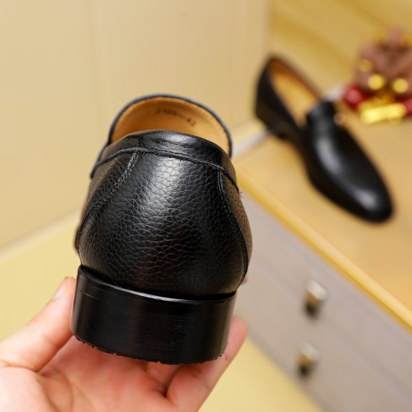 Ferragamo, giày thời trang, sáp, nước bò nhuộm