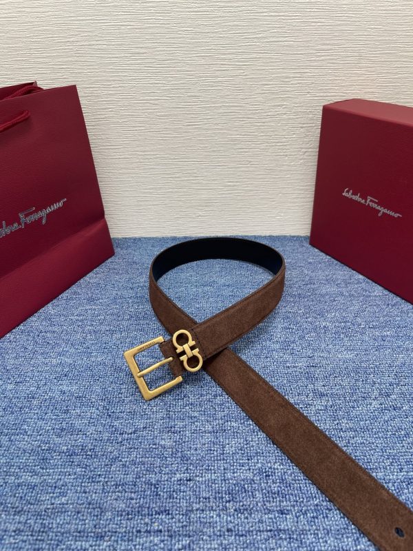 Ferragamo cài dây đai phụ nữ Chọn vật liệu cao cấp, da mềm mại và thân thiện