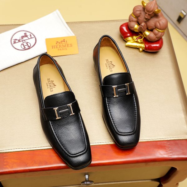 Ferragamo, giày thời trang, sáp, nước bò nhuộm