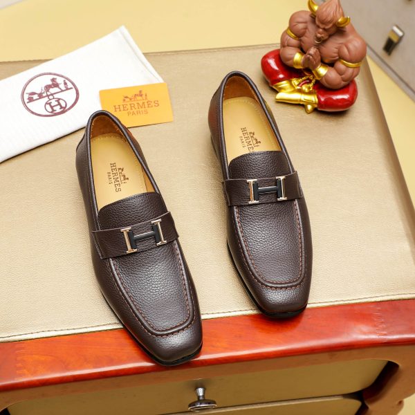 Ferragamo, giày thời trang, sáp, nước bò nhuộm