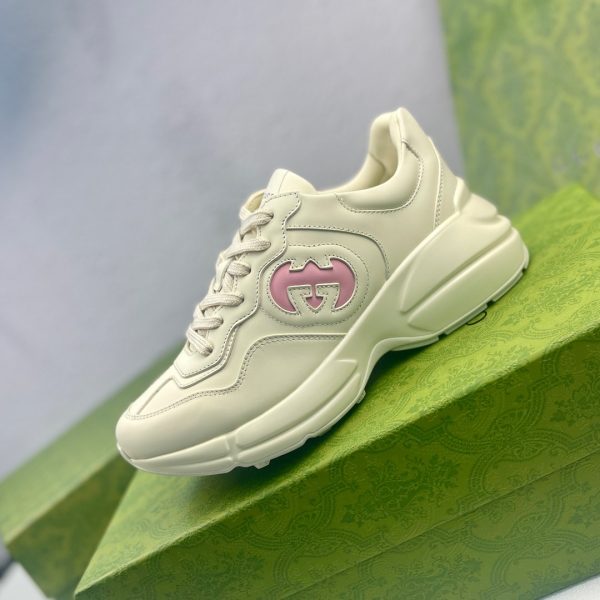 giày gucci của italy hỗ trợ nfc chip chống giả mạo
