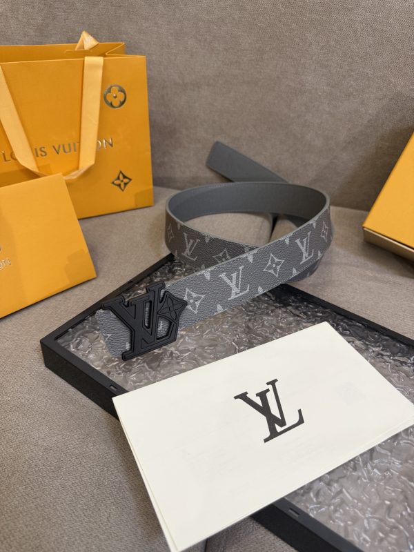 Louis Vuitton chiều rộng 40mm nguyên bản đúc nút thép
