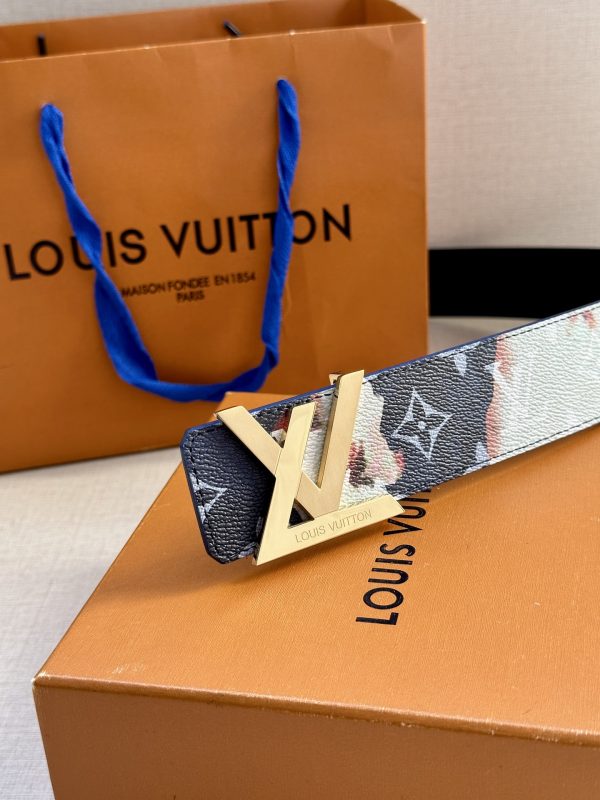 Louis Vuitton chiều rộng 40mm nguyên bản đúc nút thép