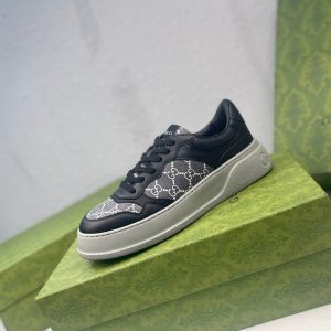 Giày bánh quy Gucci Đàn ông Gucci gốc