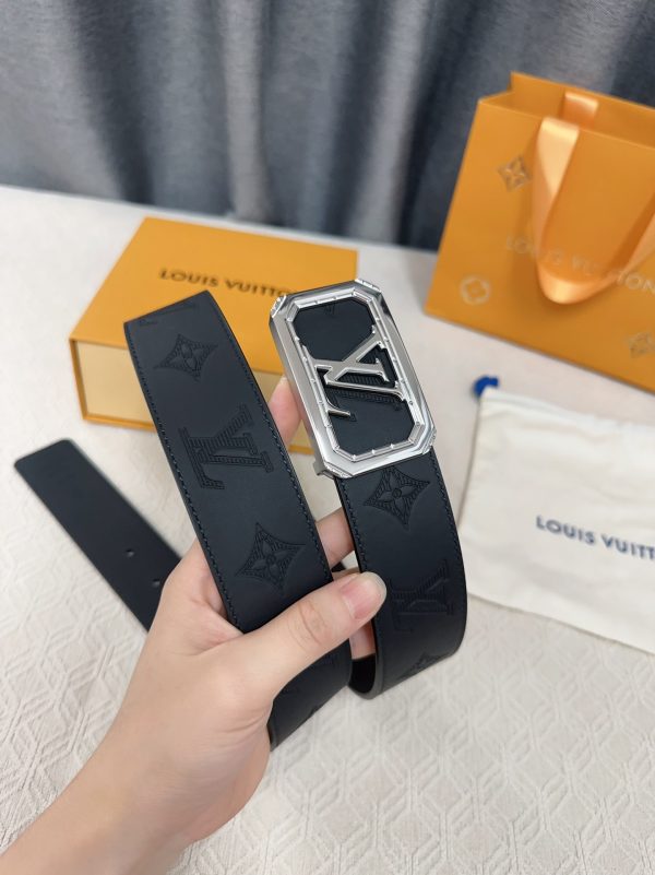 Louis Vuitton chiều rộng 40mm nguyên bản đúc nút thép