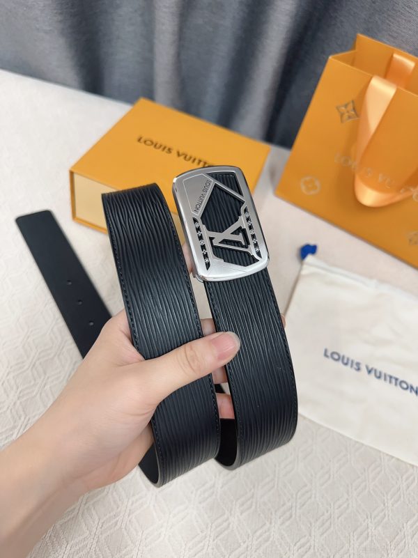 Louis Vuitton chiều rộng 40mm nguyên bản đúc nút thép