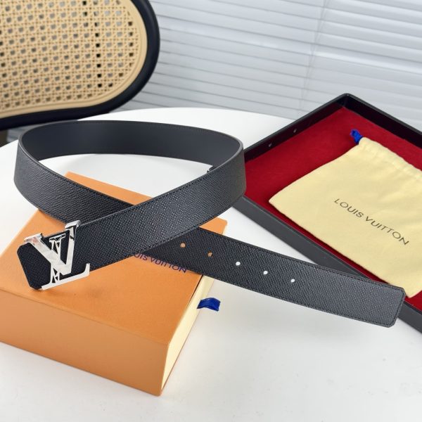 Louis Vuitton chiều rộng 40mm nguyên bản đúc nút thép