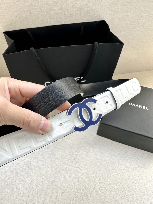 Chanel Mẫu Mùa xuân chính thức, hai mặt da bò
