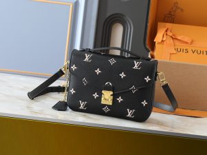 Louis Vuitton, Pocette Métis túi xách