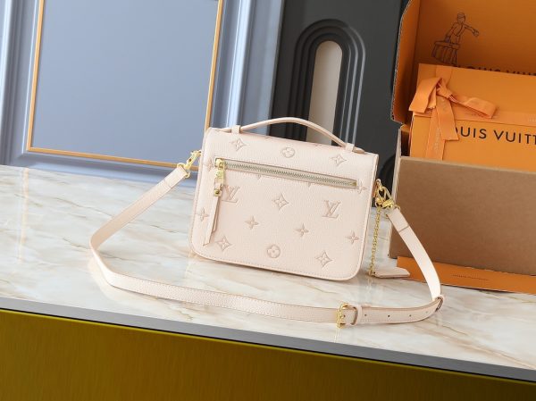 Louis Vuitton, Pocette Métis túi xách