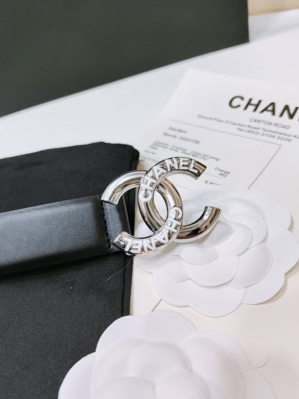 Chanel cổ điển dây đai đôi C, nút bấm logo mới với da bò con nhập khẩu