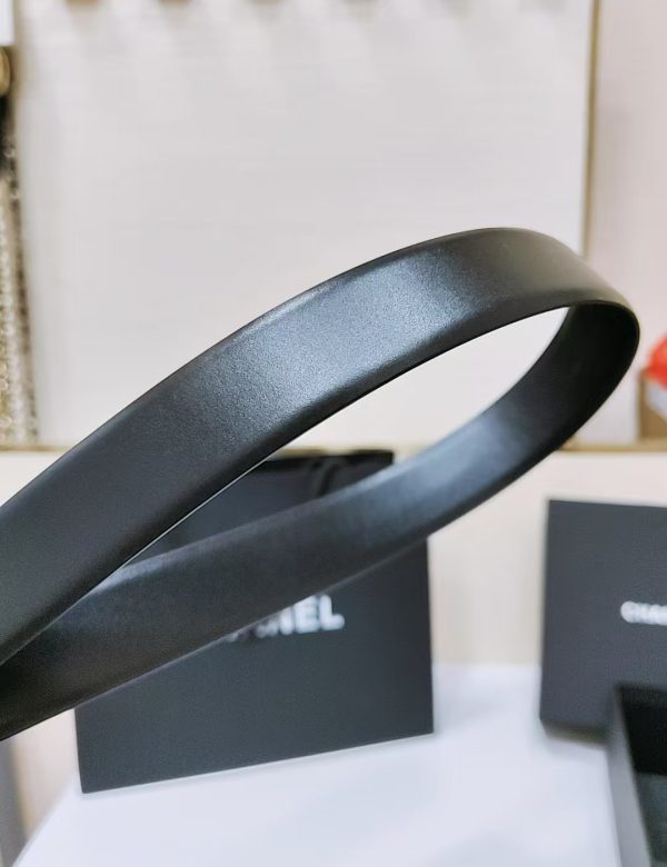 Chanel cổ điển dây đai đôi C, nút bấm logo mới với da bò con nhập khẩu