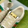 Gucci làm những đôi giày dơ bẩn