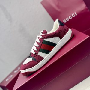 Gucci làm những đôi giày dơ bẩn