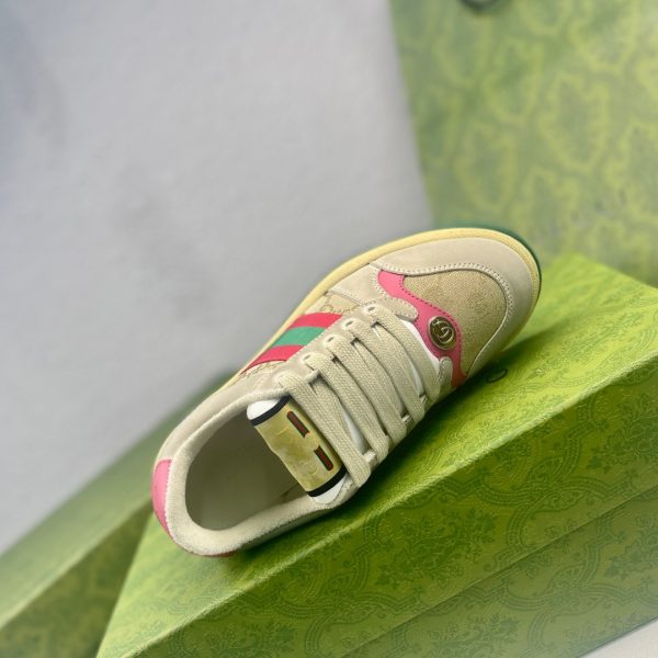 Gucci làm những đôi giày dơ bẩn
