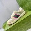 Gucci làm những đôi giày dơ bẩn