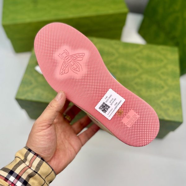 Gucci làm những đôi giày dơ bẩn