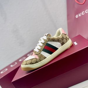 Gucci làm những đôi giày dơ bẩn