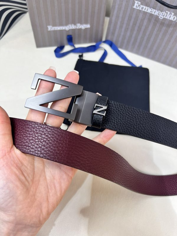 Binario cắm bìa màu xám sẫm chiều rộng: 3,5 cm