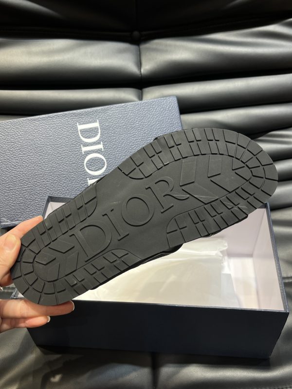 Dio*: Giày dép cổ điển dành cho nam giới, chất liệu cao cấp, nguyên bản, vải vải bông