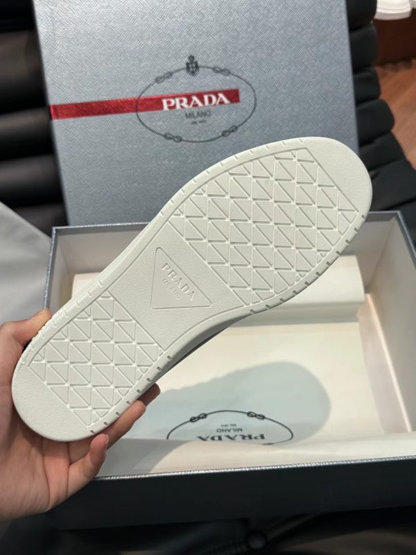 Prada, đôi giày thể thao da người đàn ông mới, cao cấp!